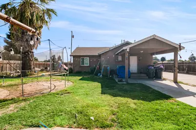 1329 Irwin Avenue, Escalon, CA 95320 - Photo 13