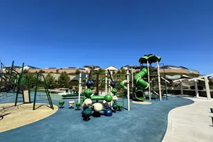 1686 Seneca Cir, El Dorado Hills, CA 95762 - Photo 27