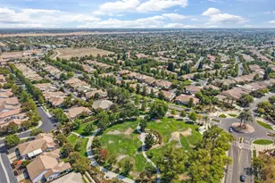 2241 Rose Arbor Dr, Sacramento, CA 95835 - Photo 49
