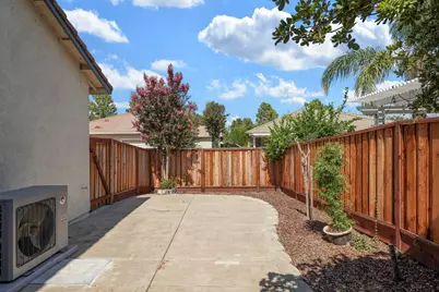 2241 Rose Arbor Drive, Sacramento, CA 95835 - Photo 27