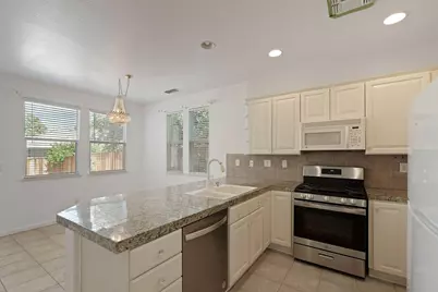 2241 Rose Arbor Drive, Sacramento, CA 95835 - Photo 3