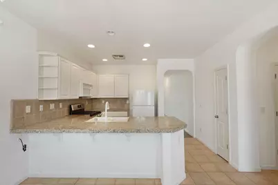 2241 Rose Arbor Drive, Sacramento, CA 95835 - Photo 13