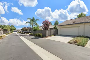 2241 Rose Arbor Dr, Sacramento, CA 95835 - Photo 31