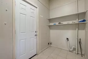 1211 E Main St, Stockton, CA 95205 - Photo 17