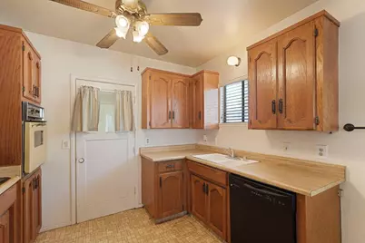 208 3rd Street, Isleton, CA 95641 - Photo 9