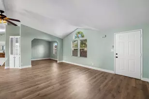 328 N 3rd Ave, Oakdale, CA 95361 - Photo 5