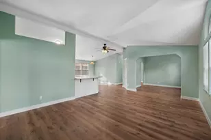 328 N 3rd Ave, Oakdale, CA 95361 - Photo 13