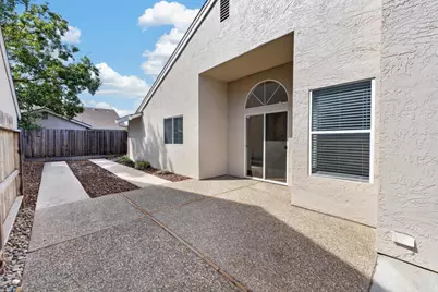 7740 Elmsmere Court, Elk Grove, CA 95758 - Photo 59