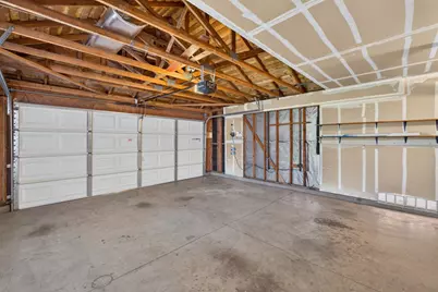 7740 Elmsmere Court, Elk Grove, CA 95758 - Photo 47