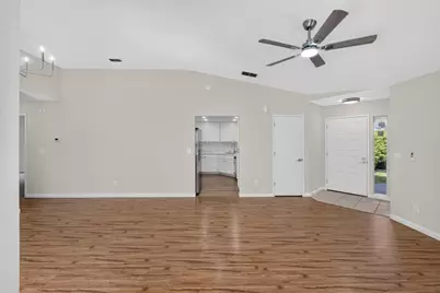 7740 Elmsmere Court, Elk Grove, CA 95758 - Photo 21