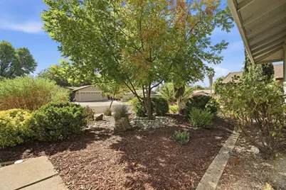 7461 Mar Vista Way, Citrus Heights, CA 95621 - Photo 5