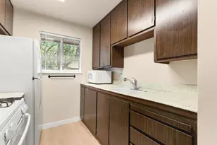 1724 Fremont Ct, Davis, CA 95618 - Photo 17