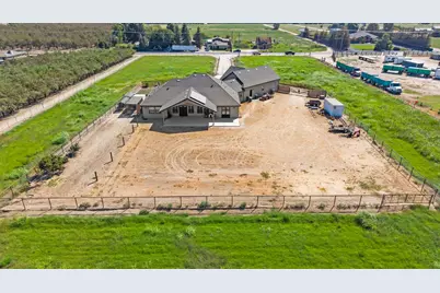 19206 S Bloss Avenue, Hilmar, CA 95324 - Photo 45