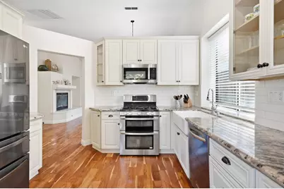 1492 Kingswood Drive, Roseville, CA 95678 - Photo 11
