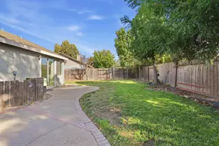 1492 Kingswood Dr, Roseville, CA 95678 - Photo 27