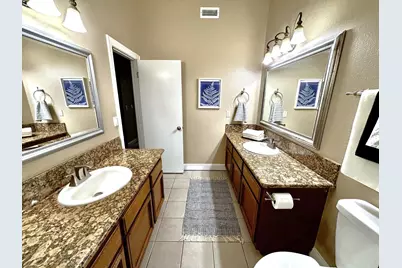 8006 Hamric Court, Antelope, CA 95843 - Photo 41