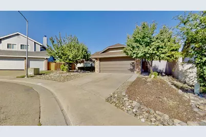 8006 Hamric Court, Antelope, CA 95843 - Photo 9