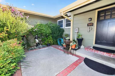 1609 Camino Way, Woodland, CA 95695 - Photo 11