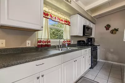 2327 Douglas Road, Stockton, CA 95207 - Photo 13