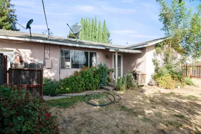 1329 Irwin Avenue, Escalon, CA 95320 - Photo 13
