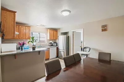 1329 Irwin Avenue, Escalon, CA 95320 - Photo 5