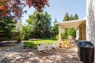 9332 Nestani Way, Elk Grove, CA 95758 - Photo 19