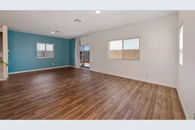 12135 Alamosa Drive, Rancho Cordova, CA 95742 - Photo 17