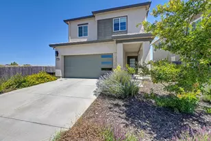 12135 Alamosa Dr, Rancho Cordova, CA 95742 - Photo 1