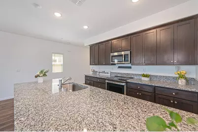 12135 Alamosa Drive, Rancho Cordova, CA 95742 - Photo 11