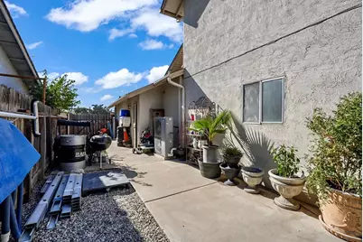 73 S Obsidian Drive, Oakdale, CA 95361 - Photo 25