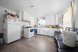 330 C St, Roseville, CA 95678 - Photo 31