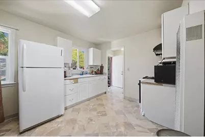 330 C Street, Roseville, CA 95678 - Photo 11