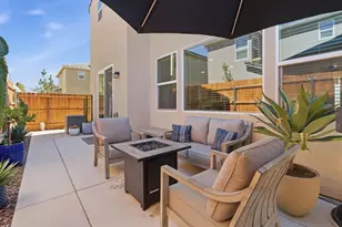1123 Royalty Way, Madera, CA 93636 - Photo 33