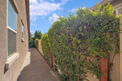 2658 Fern Meadow Avenue, Manteca, CA 95336 - Photo 51