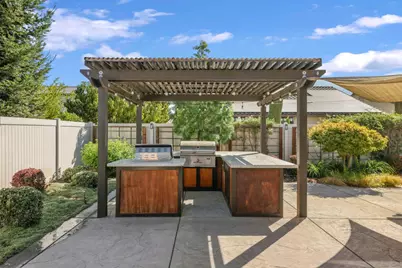 2658 Fern Meadow Avenue, Manteca, CA 95336 - Photo 43