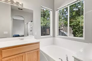 1868 Santa Ines St, Roseville, CA 95747 - Photo 27