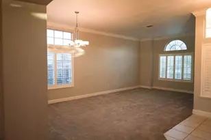 8731 Freesia Dr, Elk Grove, CA 95624 - Photo 11
