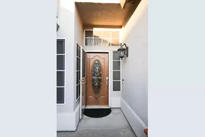 8731 Freesia Drive, Elk Grove, CA 95624 - Photo 9