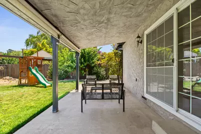 1730 Colombard Court, Escalon, CA 95320 - Photo 25