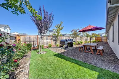 300 Snowmelt Court, Roseville, CA 95747 - Photo 57