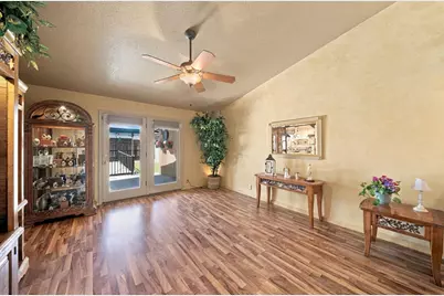 588 Carrigane Way, Manteca, CA 95337 - Photo 17