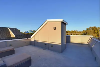 3361 Crocker Drive, Sacramento, CA 95818 - Photo 79
