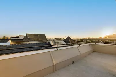 3361 Crocker Drive, Sacramento, CA 95818 - Photo 81