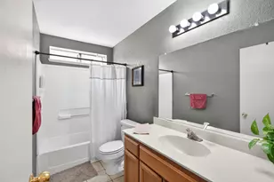 15187 Avon St, Lathrop, CA 95330 - Photo 21
