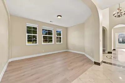 5602 Pop Becker Drive, Sacramento, CA 95835 - Photo 9