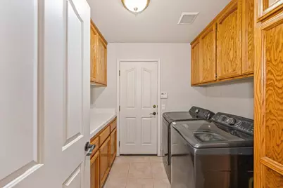 320 Emerson Court, Roseville, CA 95661 - Photo 31