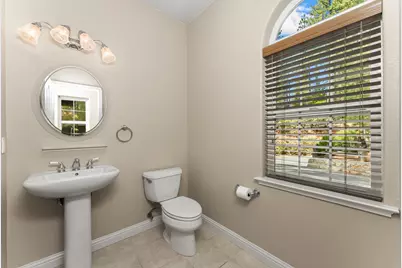 2240 Grenoble Dr, Arnold, CA 95223 - Photo 17
