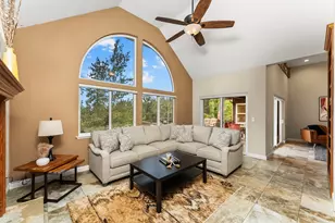 2240 Grenoble Dr, Arnold, CA 95223 - Photo 11