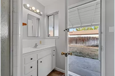 1810 Monte Carlo Avenue, Modesto, CA 95350 - Photo 27