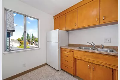 2534 San Fernando Way, Sacramento, CA 95818 - Photo 17